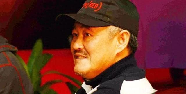 赵本山坎坷人生：从流浪儿到家喻户晓的小品王再到乡村生活的大叔