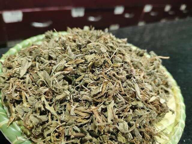 解毒草紫花地丁：清热解毒功效佳，还可食用