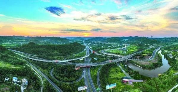 南充：开放活市 建设四川东向北向开放引领区