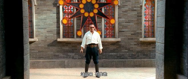 新闻学院老师因学生自称“老奴”威胁挂科，网友却纷纷支持，背后真相令人泪目