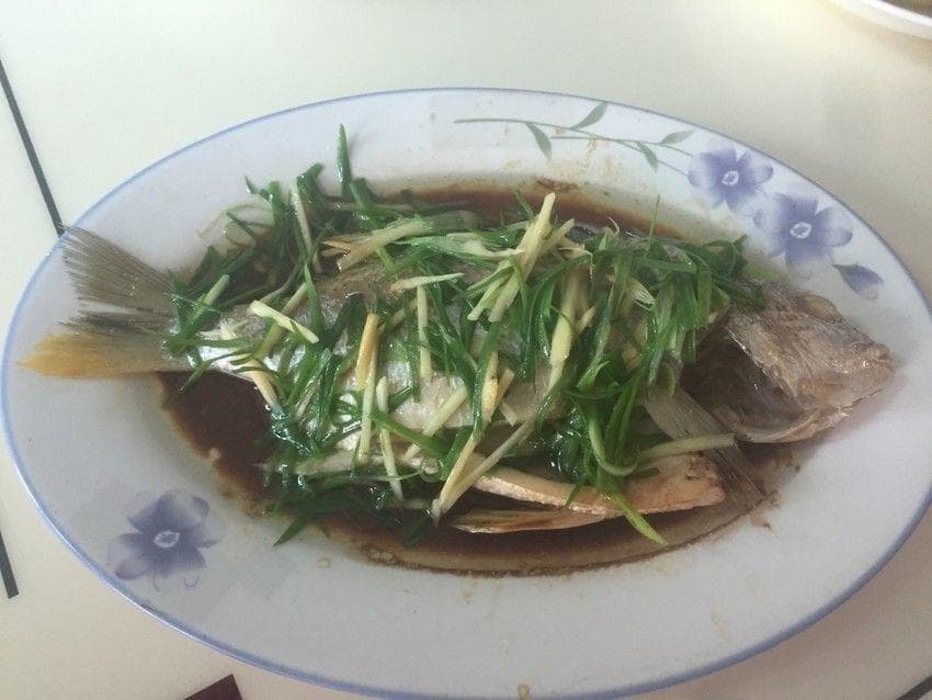 清蒸海鱼：简单美味的海鲜佳肴