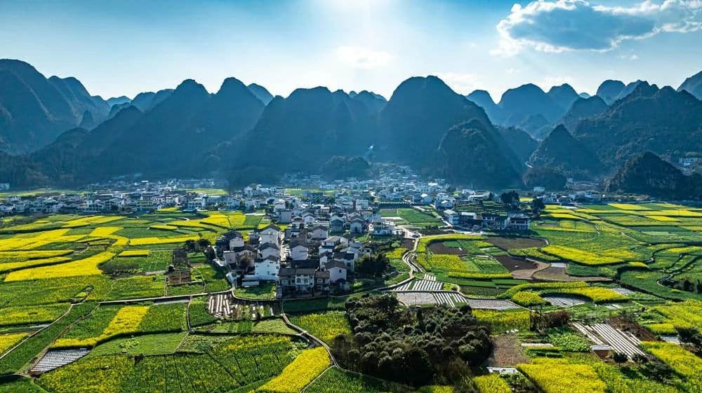 【贵州山居】来兴义万峰林欣赏贵州最早的春天