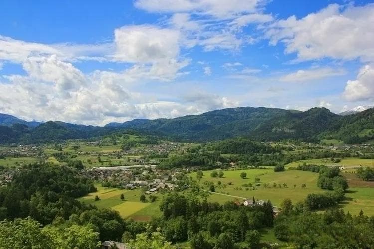 登山必备！户外达人不可错过的十大装备清单