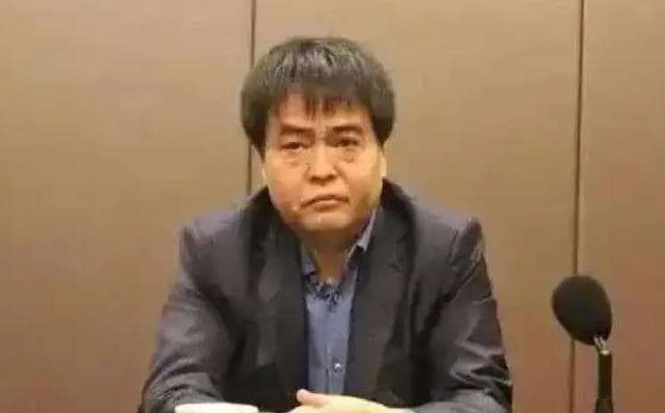 2025年首虎张天峰被查，近年已查处6大“烟草虎”