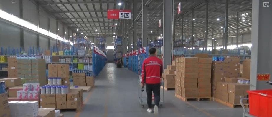 “骑手入社保”多举措织密新就业形态劳动者社会保障网