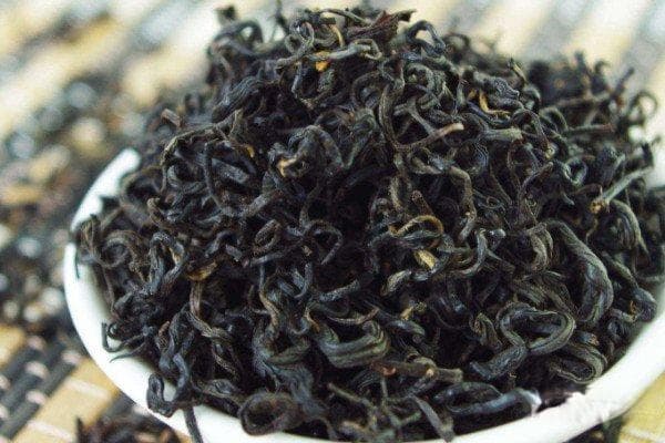 健身期间的茶饮指南：六种适合运动人群饮用的茶