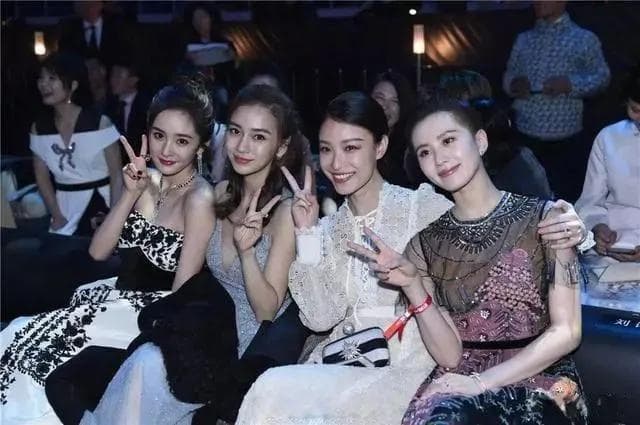 85花这十一年：从流量女王到实力派的转型之路