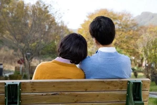 五十岁后的婚姻：如何让感情长存