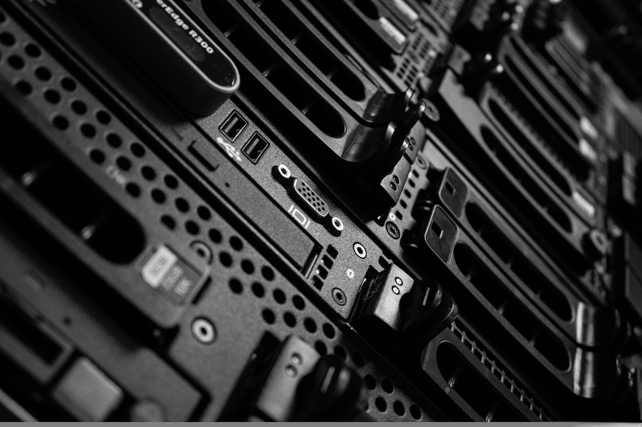 显卡性能对照表：NVIDIA与AMD主流显卡参数对比