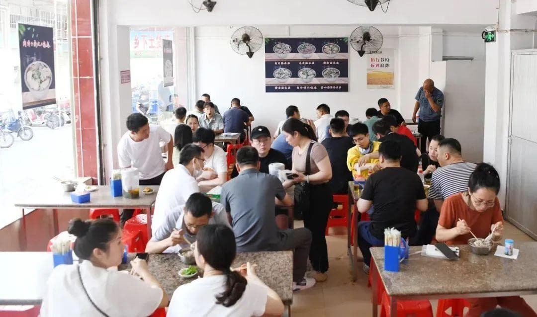 在河源，万物皆可“酿”：十二种地道美食带你领略客家风味