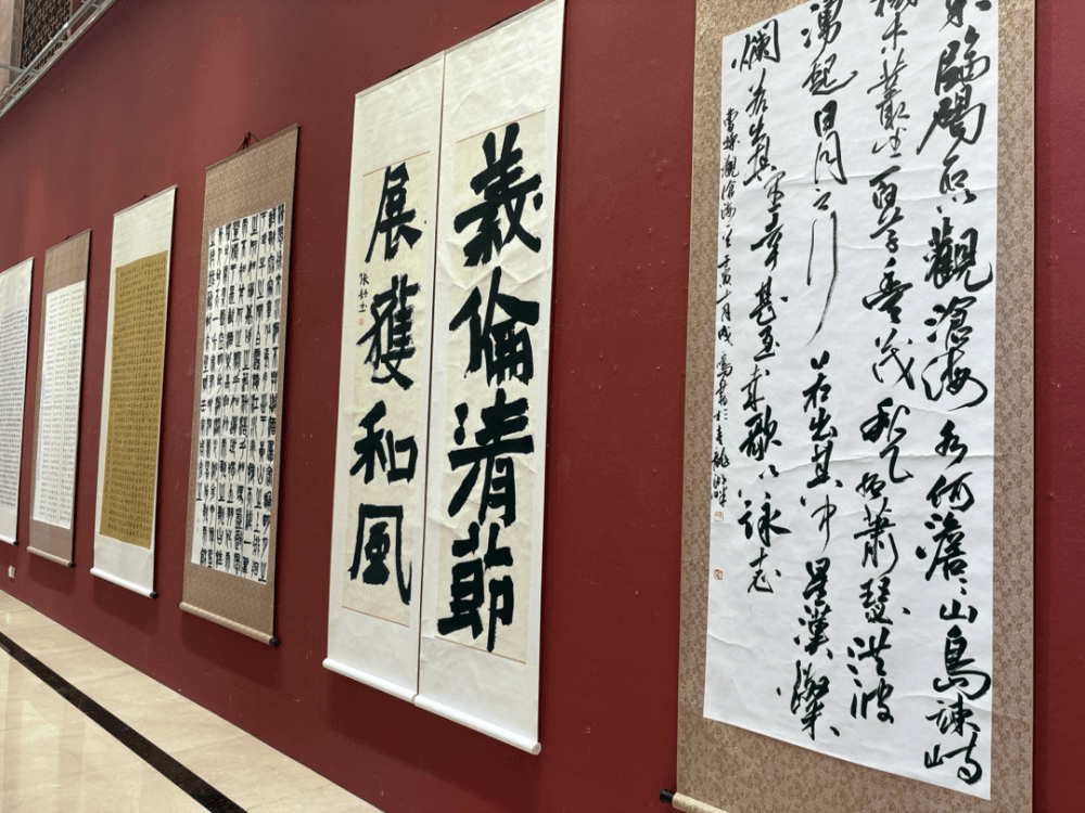 多媒体教学时代，“三笔字”书法意义何在？