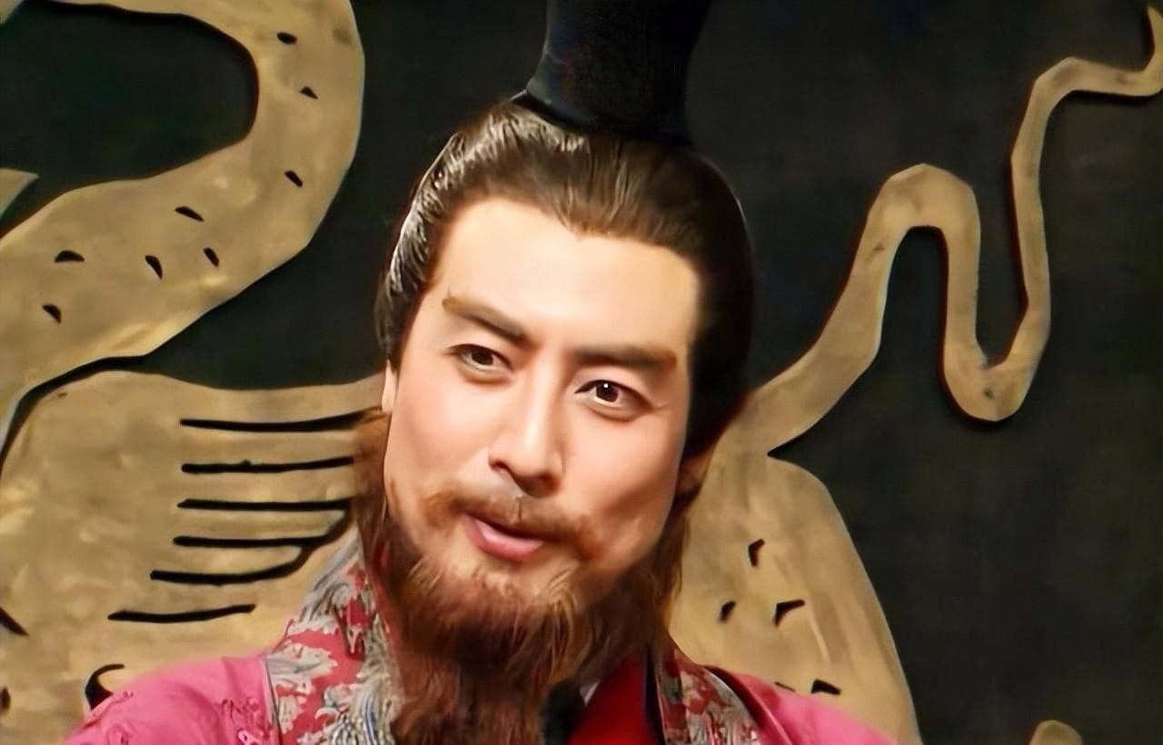 大败曹军后孙权终称帝，三国鼎立格局正式确立