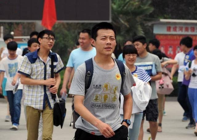 2025年高考或将取消一本二本划分，考生需提前了解新政策