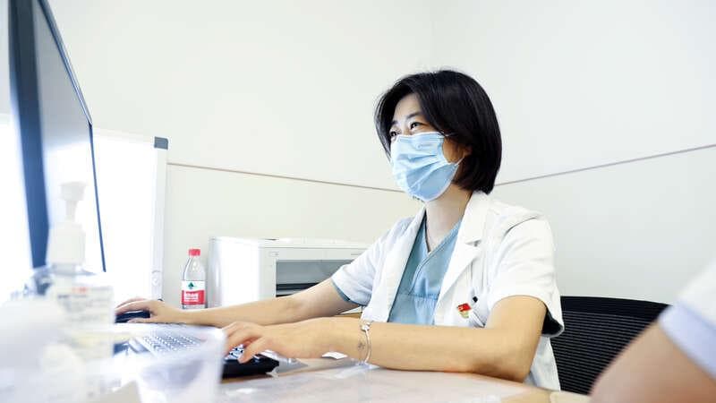 张小田：青年医生如何在压力中成长