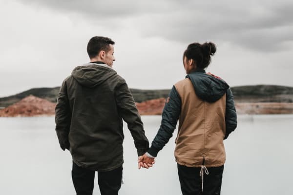 如何用简短伤感话挽回老公的心：情感修复指南