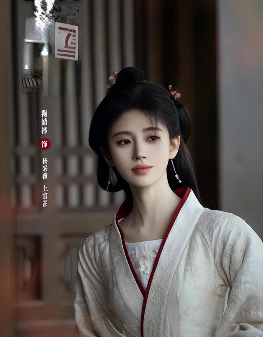 鞠婧祎《花间令》造型演技双在线，新剧《千香》令人期待