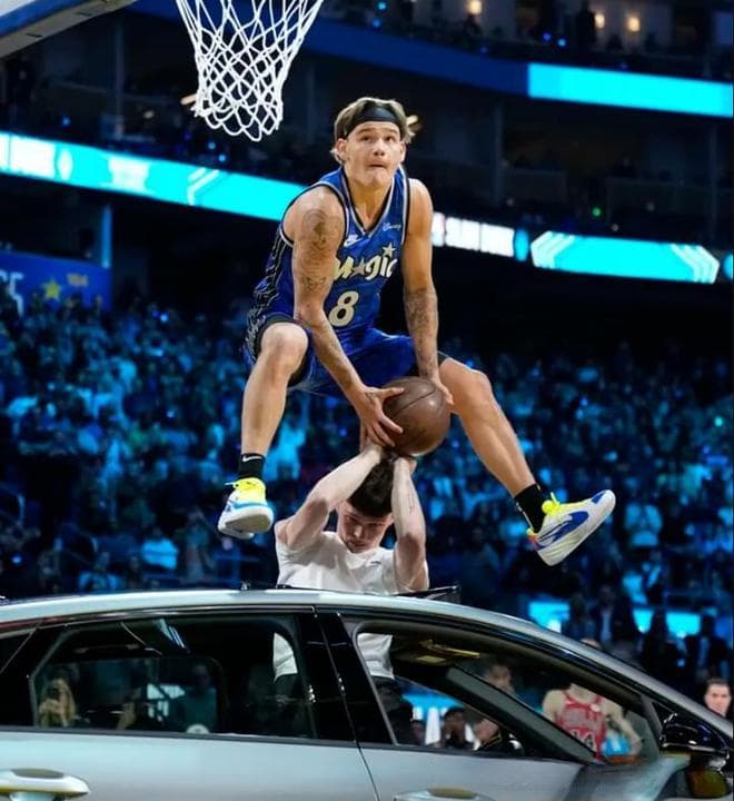 NBA扣篮大赛麦克朗三连冠！杰克逊多次扣飞，卡斯尔尽力了