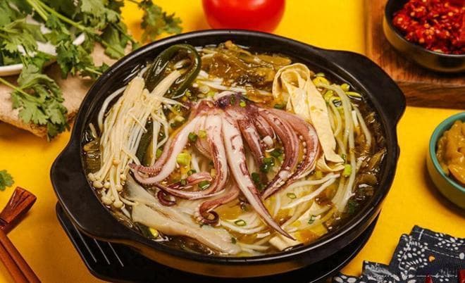 酸菜鱿鱼，酸爽入味，海岛美味的享受