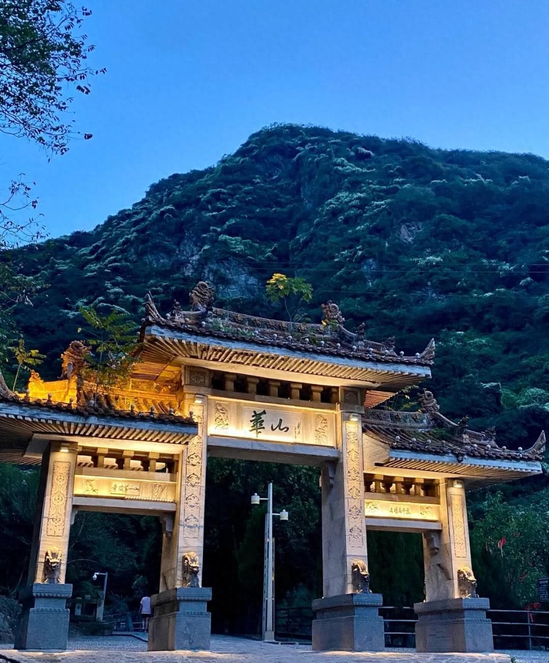 中国最难爬的5座山，有生之年一定要爬一次，你爬过几座？