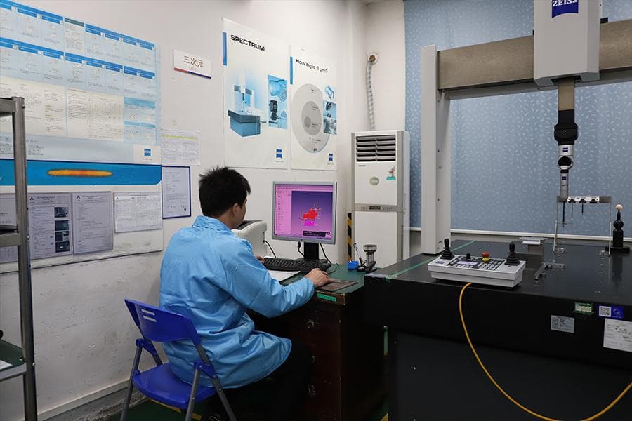 自动化机械加工类型：精密数控车削的原理与操作
