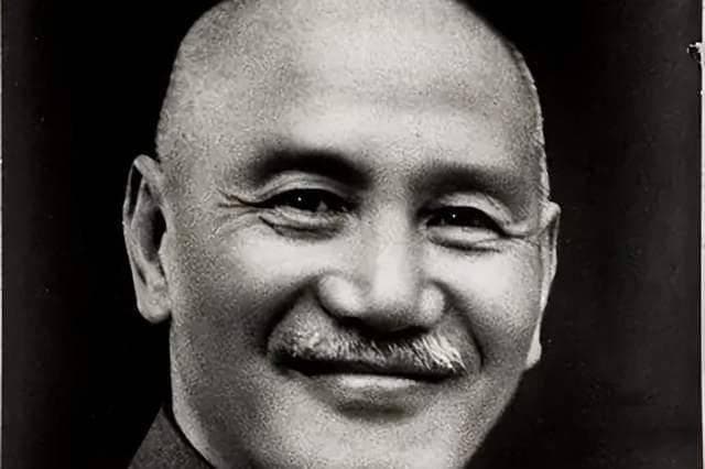 蒋介石为什么被翻译为常凯申？威氏拼音法又是什么？