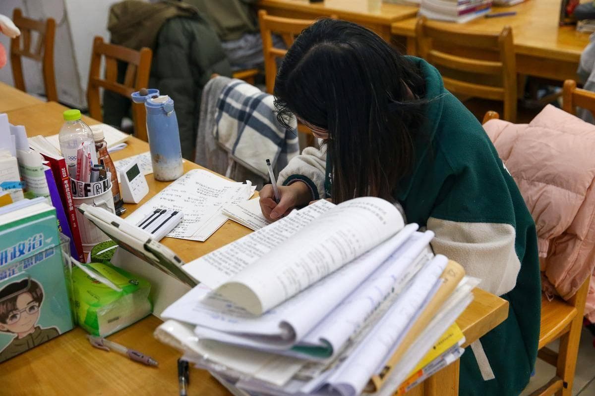 非全日制本科可以考研究生吗？有门槛？报考资格细节要清楚！