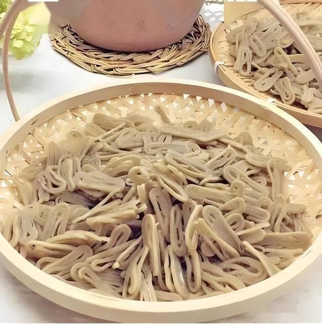 黄梅鱼面：鱼香绕舌不见鱼形，面感绵长非普通面条！
