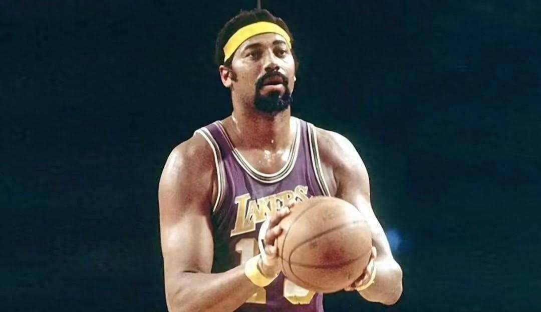 美媒评NBA史上影响力最大的20位球星：库里第五，詹姆斯第二！