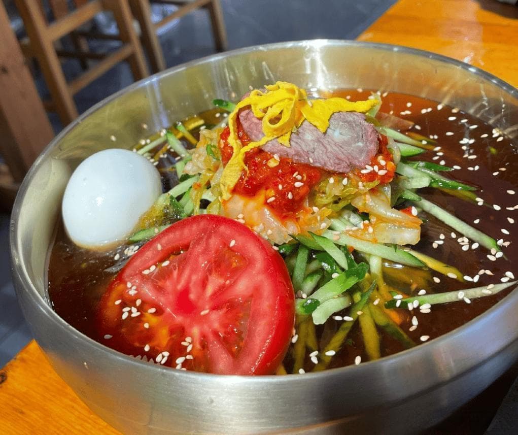 从冷面到人参鸡：吉林八大名菜背后的故事