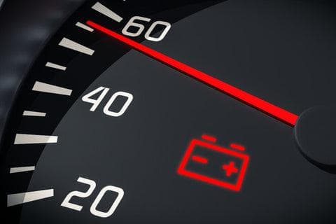 汽车故障灯亮起怎么办？7种常见警示灯全攻略