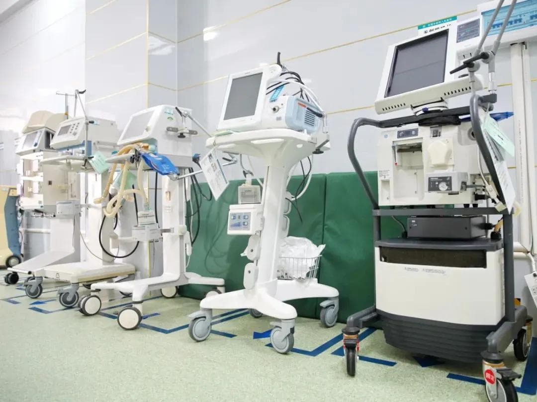 生命守护之门，带您揭开 ICU 的神秘面纱
