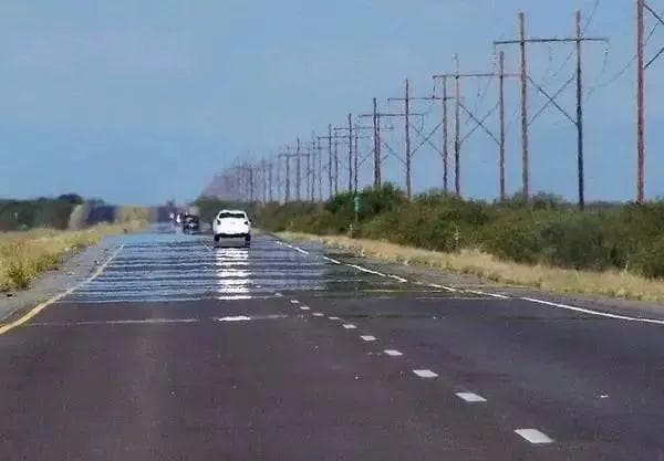 高温时为什么能看见空气热浪？