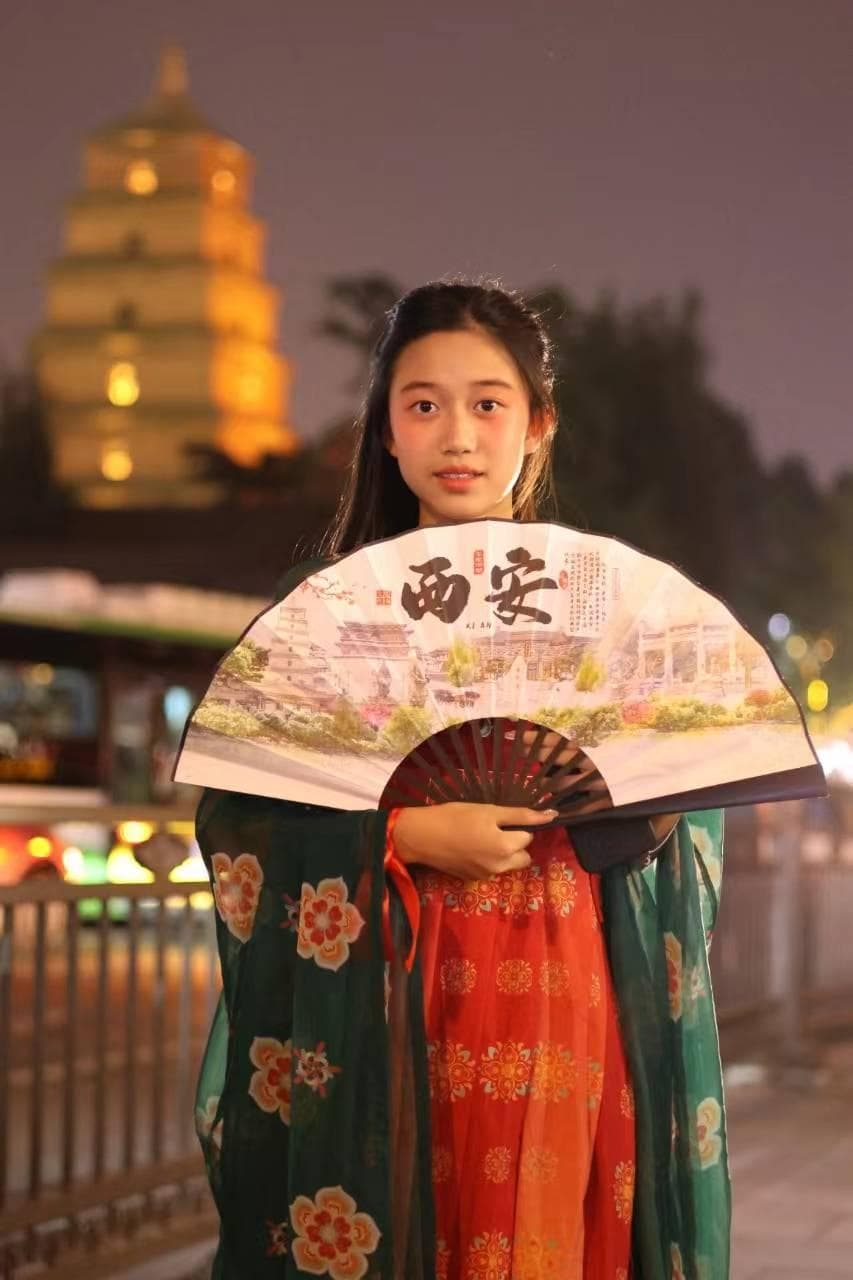 解锁大雁塔：那些摄影师不愿透露的绝色打卡位，美到窒息！
