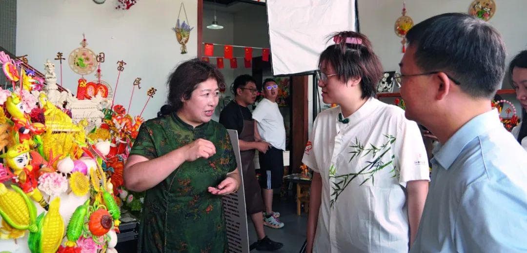 广袤乡村成为大学生就业创业舞台