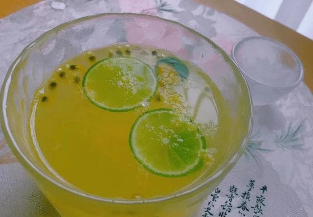 胆固醇高能不能喝蜂蜜水吗？胆固醇高的人可以吃蜂蜜吗？