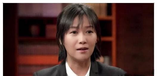徐静蕾的两面人生：从情感纠葛到稳定爱情