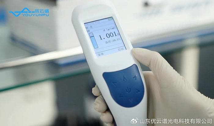 液体密度计使用指南：不同溶液的测量操作详解