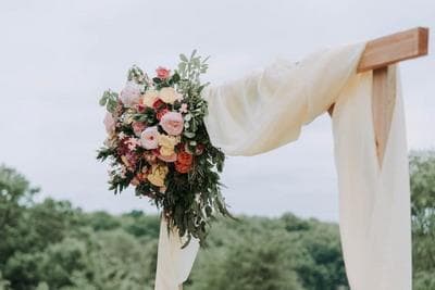 兔跟猪的婚姻相配吗女生怎么样 兔和猪合不合适婚姻