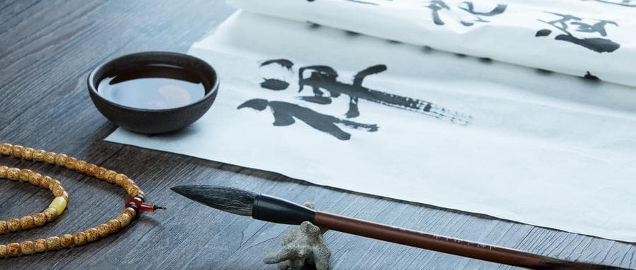 孩子几岁开始练字比较好？学硬笔好还是软笔好？
