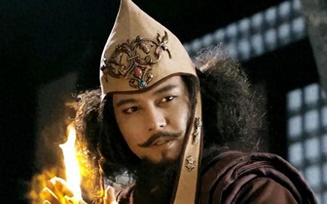 西夏一品堂10大高手，武功皆为一品，论实力，第1第3都与乔峰齐名