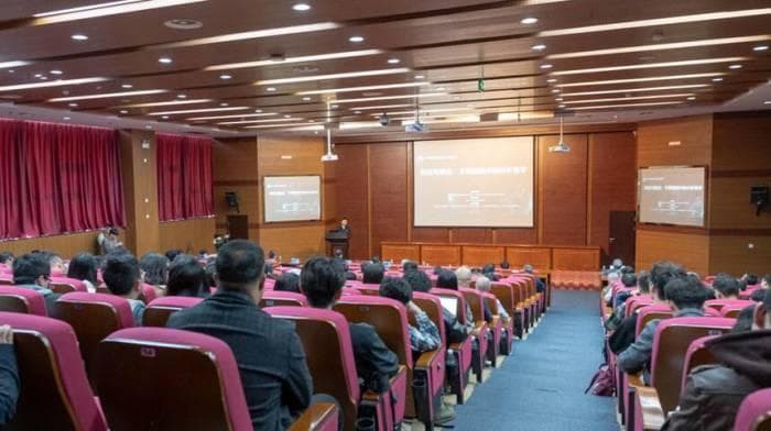 在对话与融合视域中推进分析哲学研究
