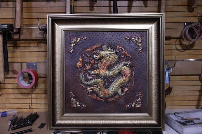 铁笔绘丹青 錾刻传匠心——郭氏铁板浮雕展现非遗独特之美