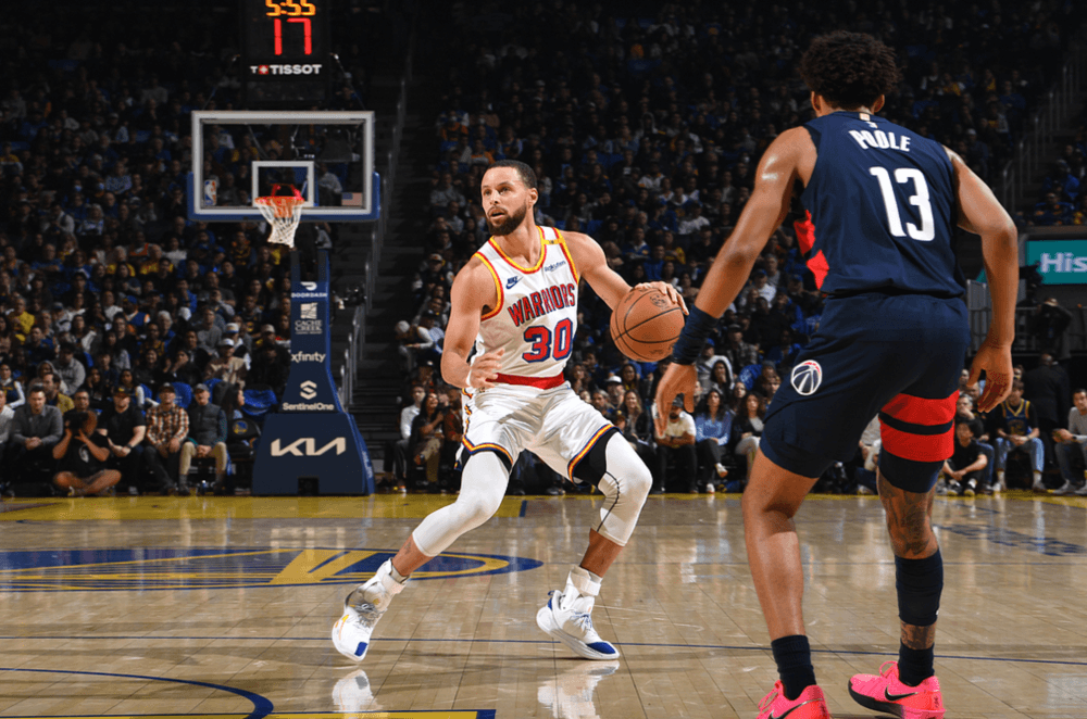 NBA常规赛：库里26分伤退勇士送奇才9连败 普尔战旧主38+8三分