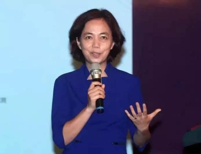 李飞飞团队50美元训练AI模型，蒸馏技术挑战成本极限
