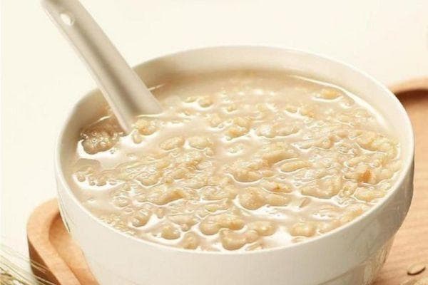 牛奶燕麦粥的做法及配料