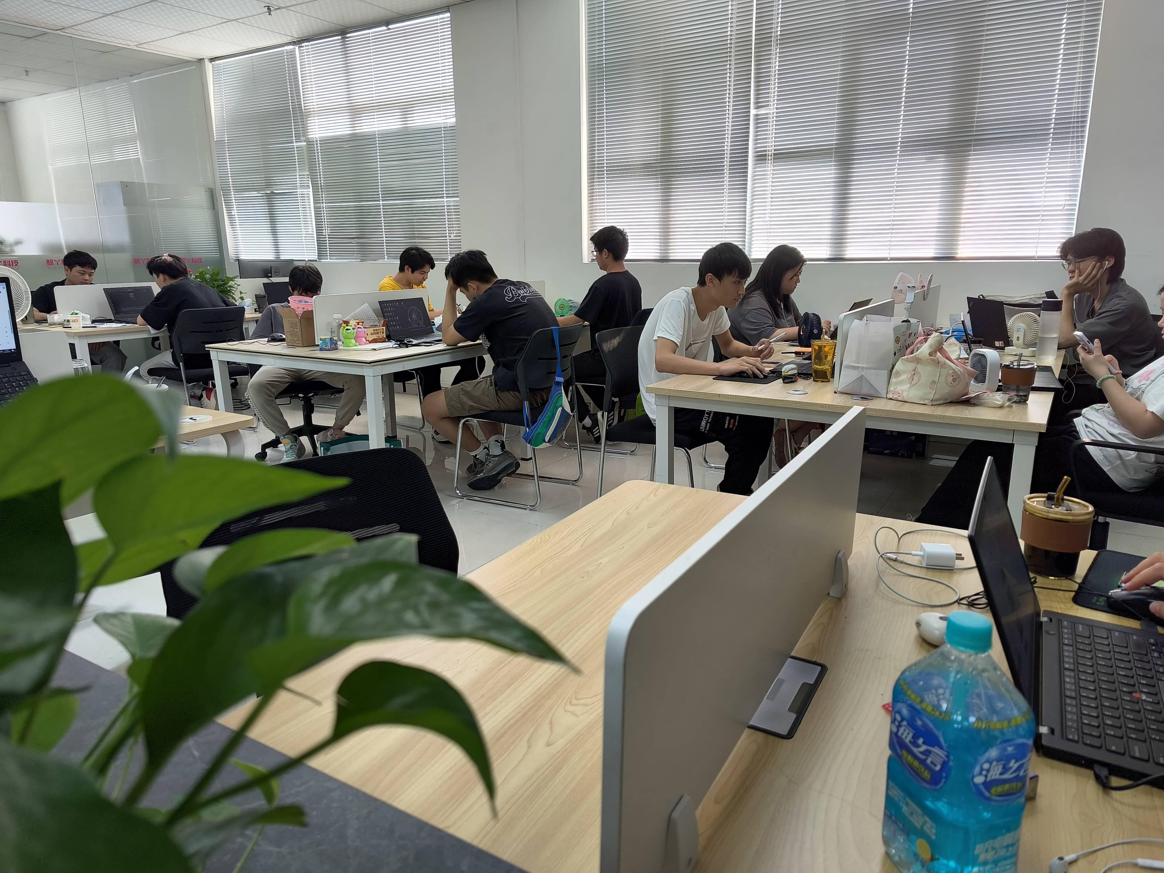 你每天坚持上班的理由是什么？