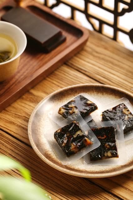 贫血吃阿胶管用吗？医生提醒：这3种食物才是“快速补铁专家”