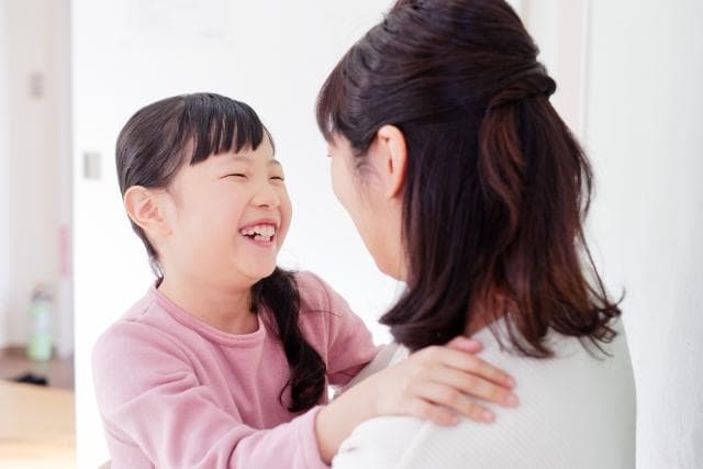 掌握"爱的语言"，建立良好亲子关系