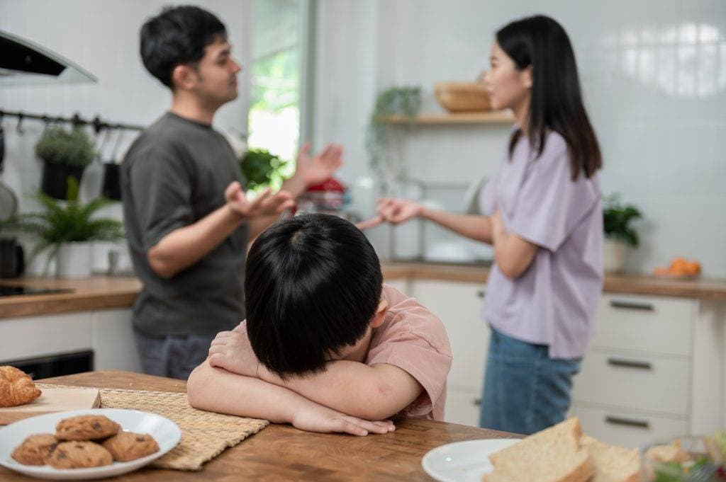家长的情绪管理：5招情绪管理技巧，如何不把负面情绪带给孩子？