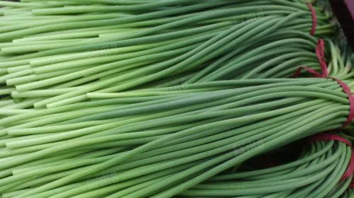 蒜苔的热量：低卡路里营养食材的全面解析